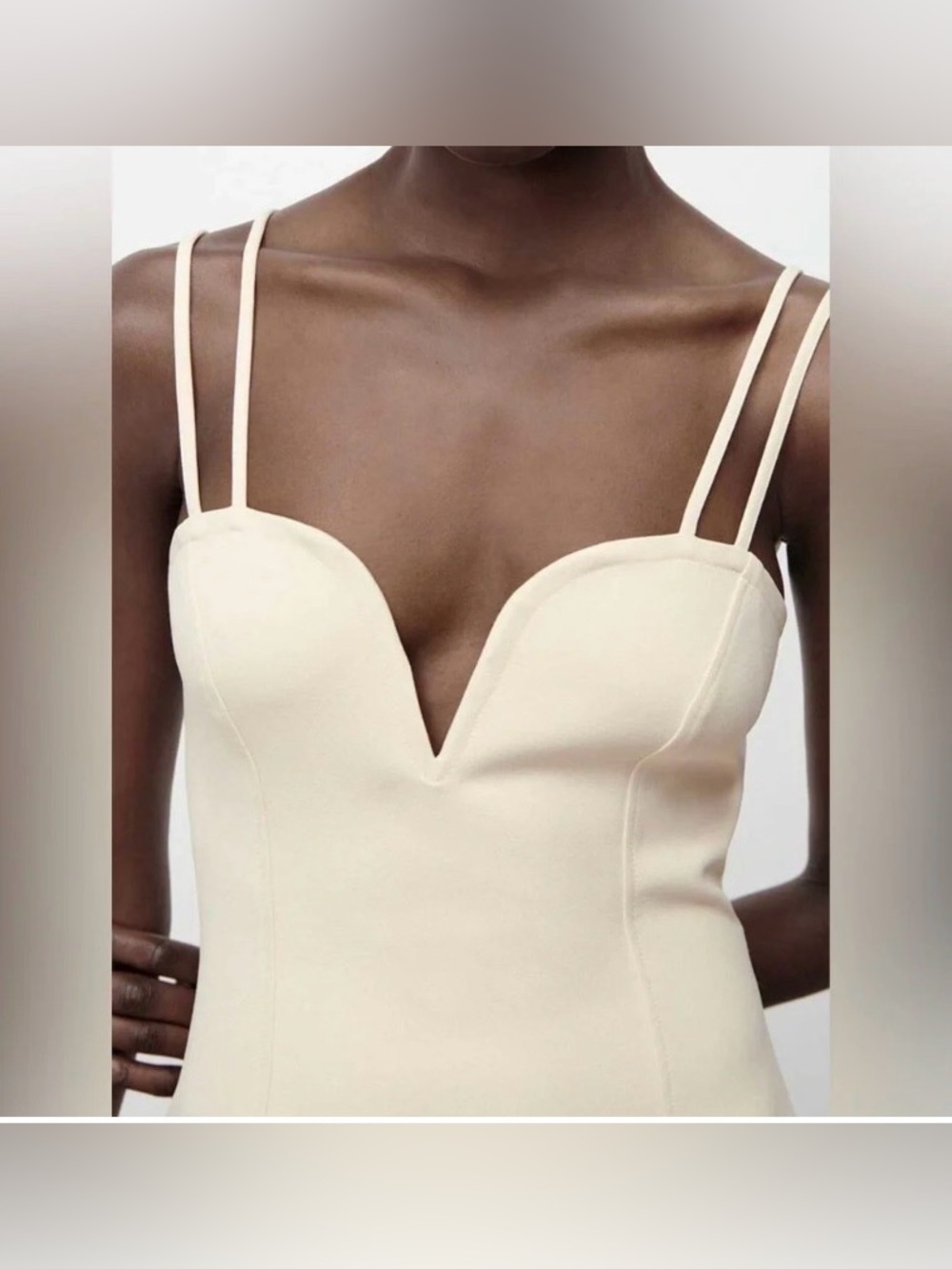 Zara Sweetheart neckline mini dress 🤍